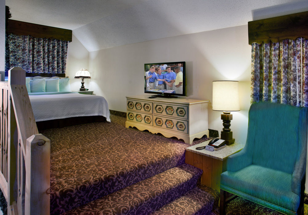 Helendorf River Inn, Suites & Conference Center Екстериор снимка